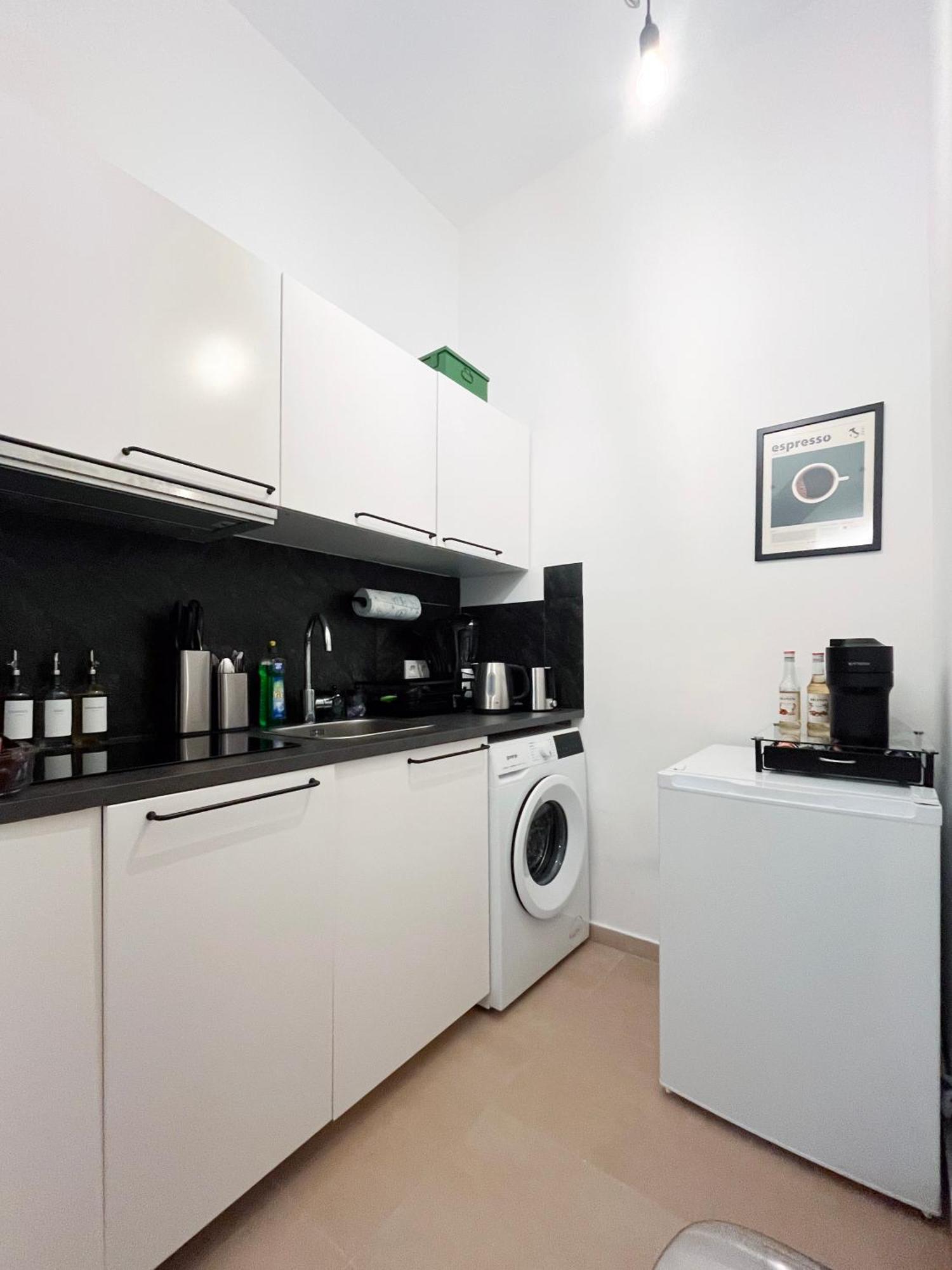 Apartment Near Ku'Damm Berlin Exterior foto